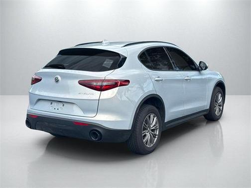 2022 Alfa Romeo Stelvio Sprint