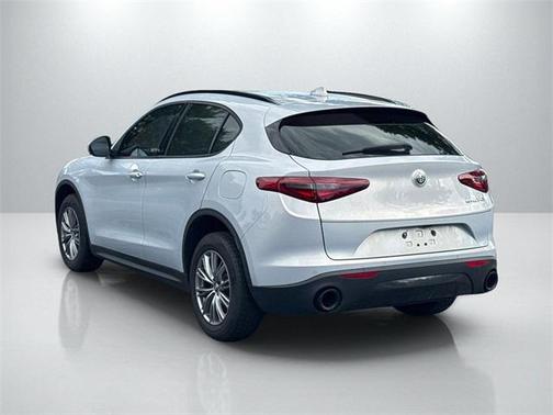 2022 Alfa Romeo Stelvio Sprint
