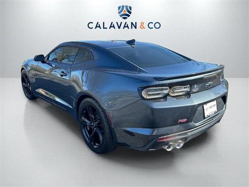 2022 Chevrolet Camaro RWD Coupe LT1