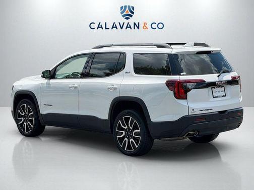 White Frost Tricoat 2021 GMC Acadia FWD SLT