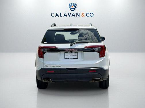 White Frost Tricoat 2021 GMC Acadia FWD SLT