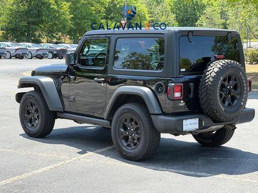 Black Clearcoat 2022 Jeep Wrangler Willys
