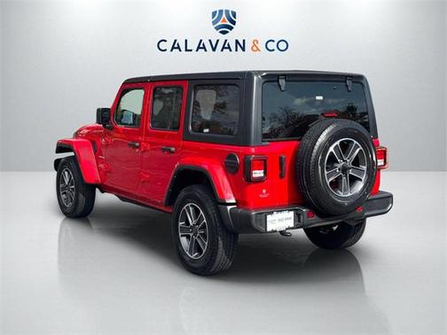 2023 Jeep Wrangler 4-Door Sahara 4x4