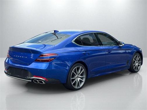 2022 Genesis G70 2.0T RWD