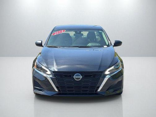 Super Black Clearcoat 2024 Nissan Altima S FWD