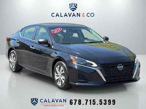 Super Black Clearcoat 2024 Nissan Altima S FWD