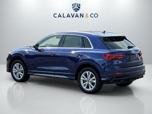 2023 Audi Q3 Premium 45 TFSI S line quattro Tiptronic