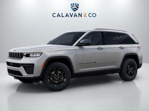 Silver Zynith 2026 Jeep Grand Cherokee Altitude