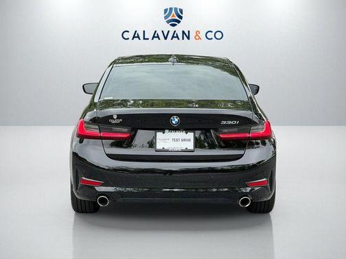 Jet Black 2022 BMW 330 330i
