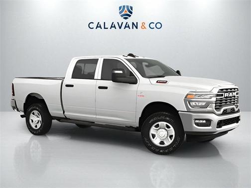 2025 RAM 2500 Tradesman Crew Cab 4x4 6'4' Box