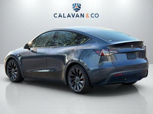 2022 Tesla Model Y Performance Dual Motor All-Wheel Drive