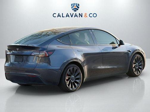 2022 Tesla Model Y Performance Dual Motor All-Wheel Drive