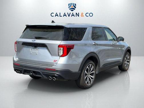 Silver Metallic 2022 Ford Explorer ST