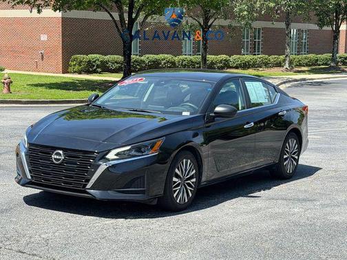 Super Black Clearcoat 2025 Nissan Altima 2.5 SV