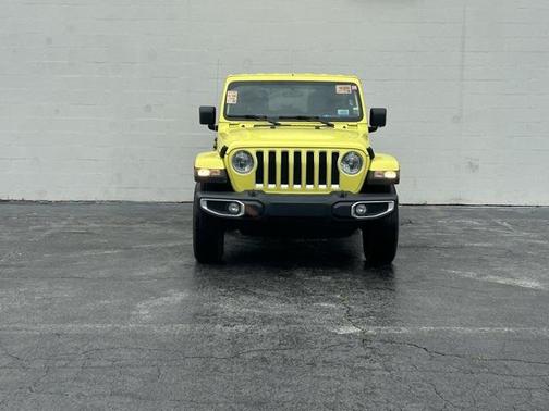 2023 Jeep Wrangler 4-Door Sahara