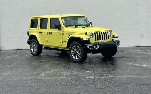 2023 Jeep Wrangler 4-Door Sahara