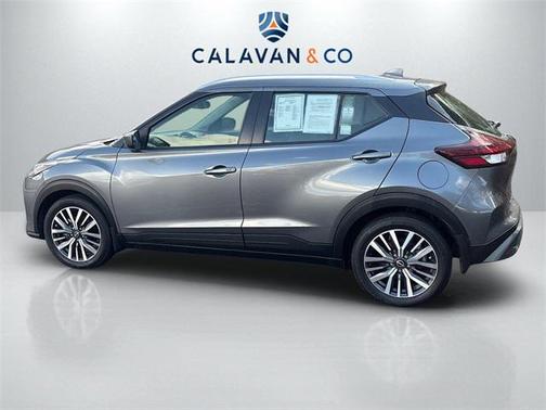 2022 Nissan Kicks SV