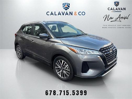 2022 Nissan Kicks SV