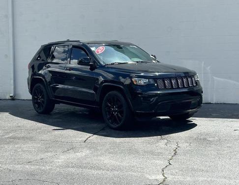 2020 Jeep Grand Cherokee Altitude