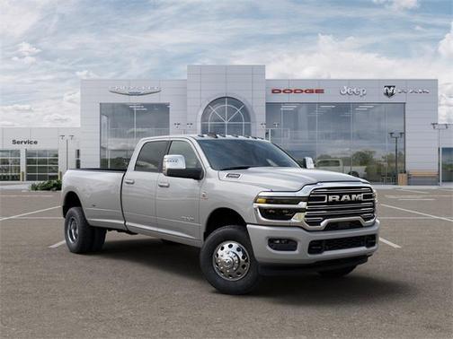 2026 RAM 3500 Laramie Crew Cab 4x4 8' Box