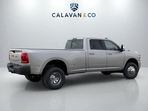 2026 RAM 3500 Laramie Crew Cab 4x4 8' Box