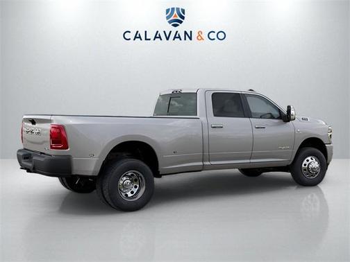 2026 RAM 3500 Laramie Crew Cab 4x4 8' Box