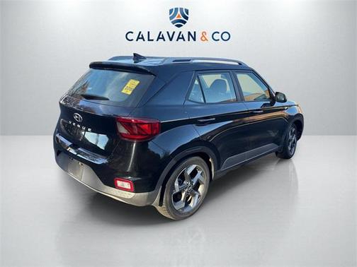 2020 Hyundai VENUE SEL