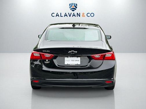Mosaic Black Metallic 2023 Chevrolet Malibu 1LS