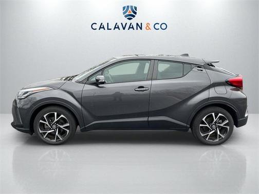 2022 Toyota C-HR XLE