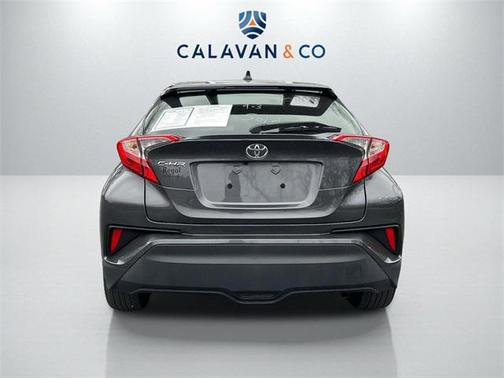 2022 Toyota C-HR XLE