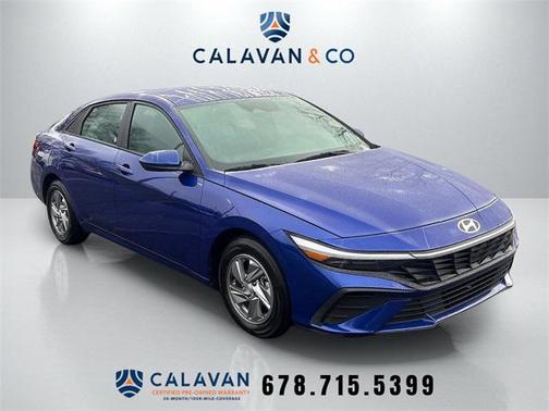 2024 Hyundai ELANTRA SE