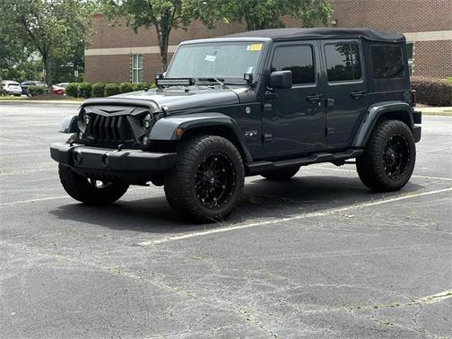 2016 Jeep Wrangler Unlimited Sahara