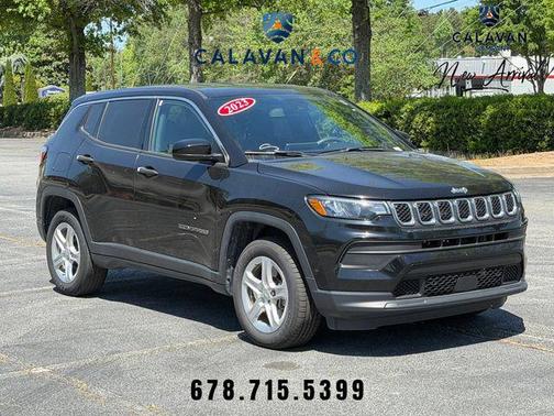 Diamond Black Crystal Pearlcoat 2023 Jeep Compass Sport