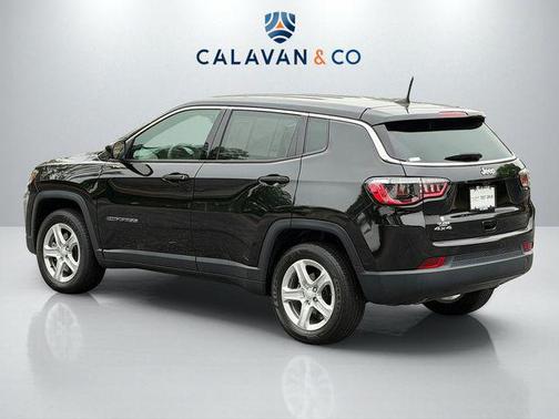 Diamond Black Crystal Pearlcoat 2023 Jeep Compass Sport