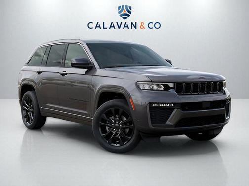 Baltic Gray Metallic Clearcoat 2026 Jeep Grand Cherokee Limited