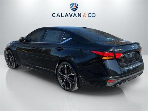 2023 Nissan Altima SR FWD