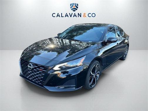 2023 Nissan Altima SR FWD