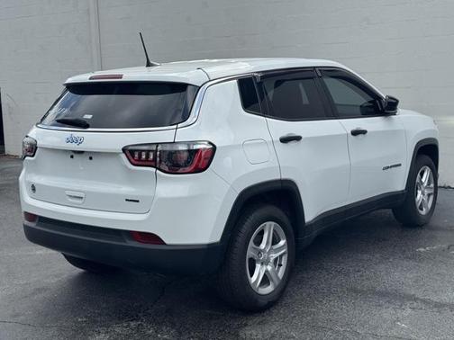 2023 Jeep Compass Sport