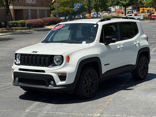 Alpine White Clearcoat 2023 Jeep Renegade Altitude