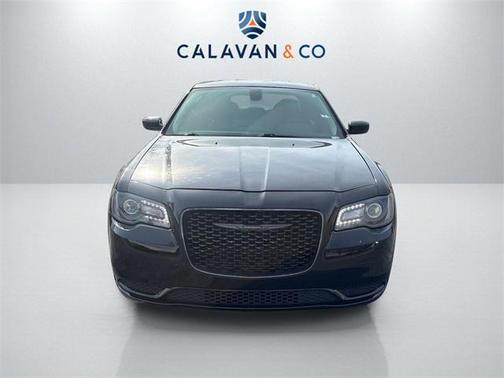 2021 Chrysler 300 Touring