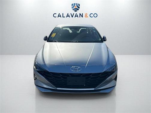 2021 Hyundai ELANTRA SE
