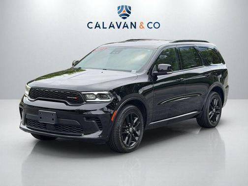 DB Black Crystal Clearcoat 2024 Dodge Durango GT Plus