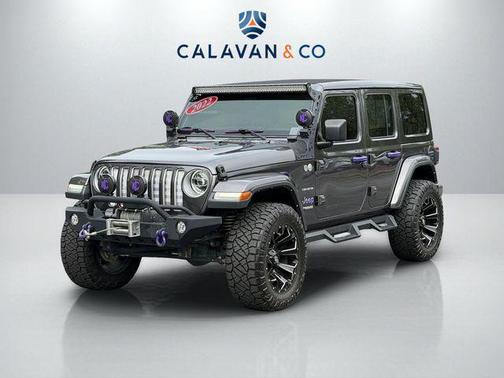 Granite Crystal Metallic Clearcoat 2022 Jeep Wrangler Unlimited Sahara