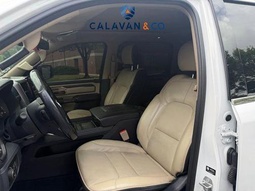Bright White Clearcoat 2021 RAM 1500 Limited