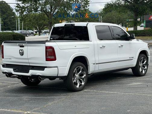 Bright White Clearcoat 2021 RAM 1500 Limited