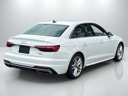 2023 Audi A4 45 S line Premium Plus
