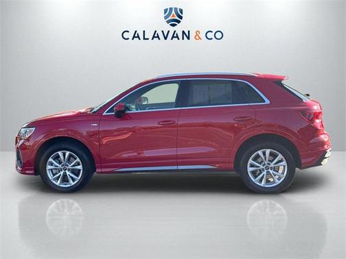 2024 Audi Q3 Premium 45 TFSI S line quattro Tiptronic