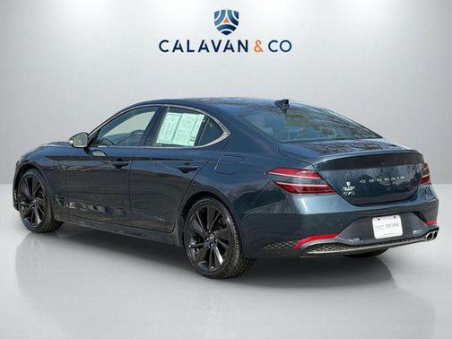 2023 Genesis G70 2.0T RWD