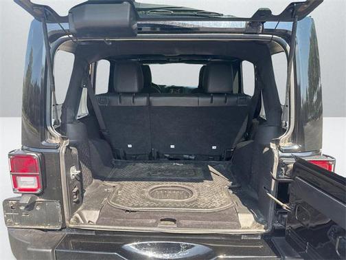 2015 Jeep Wrangler Unlimited Altitude