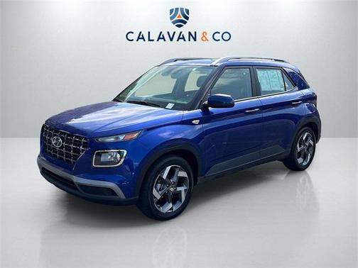 2024 Hyundai VENUE SEL